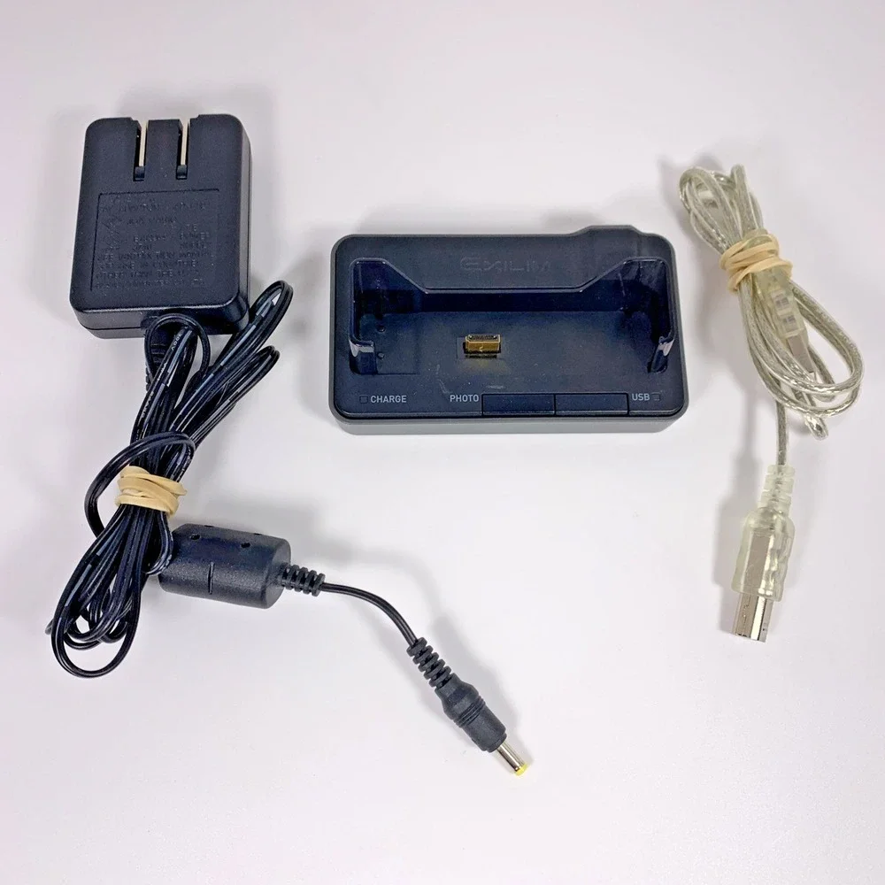 Casio Exilim USB Cradle CA-29 Camera Docking Station w/‎ AC And USB Cables